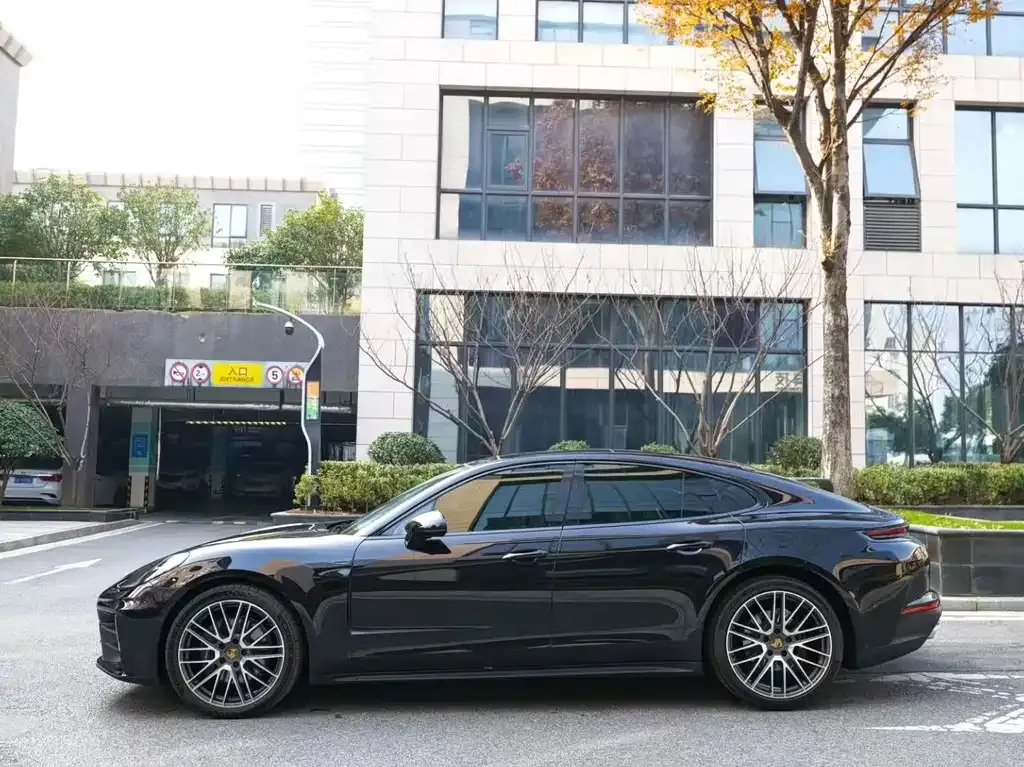 Porsche Panamera 2024 из CN, фото 10