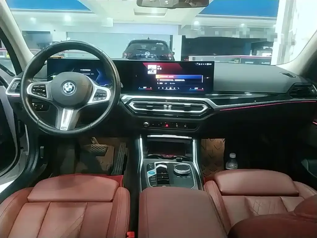 BMW i3 2024 из CN, фото 3