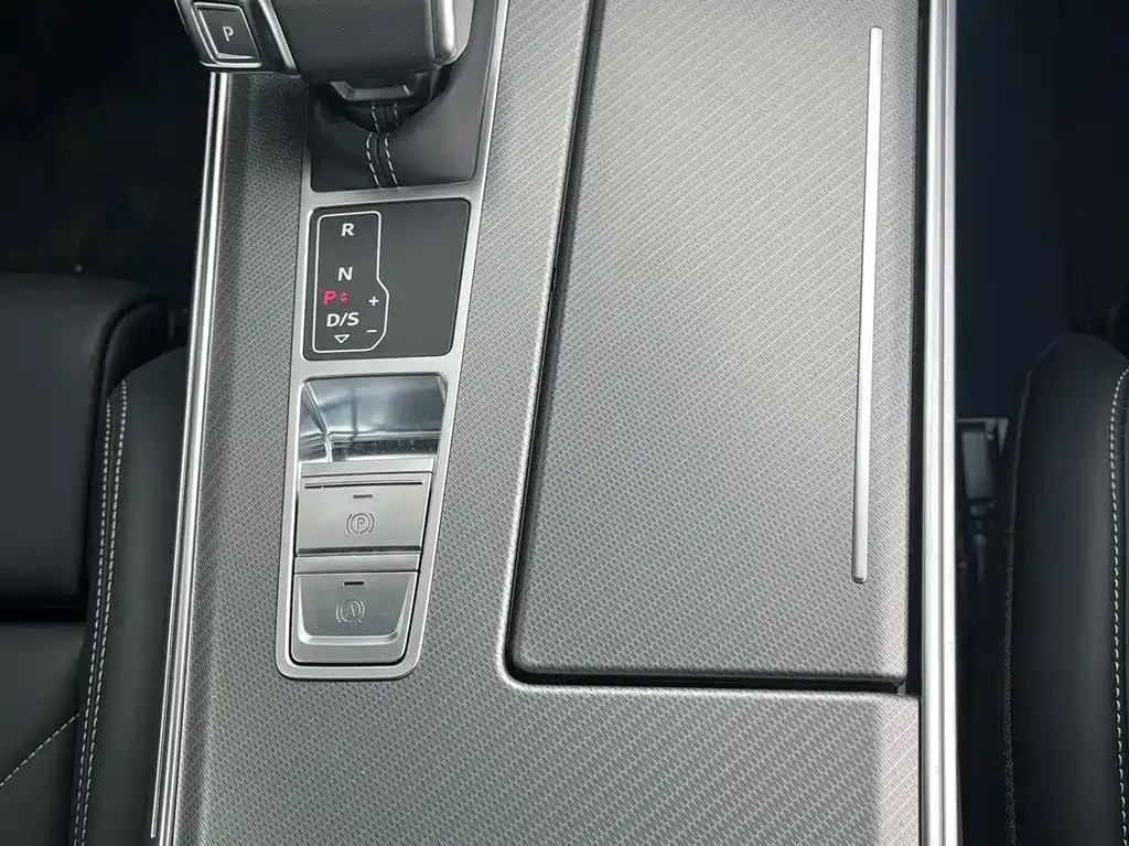 Audi A7 — фото 10