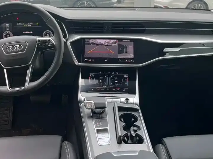 Audi A7 — фото 2