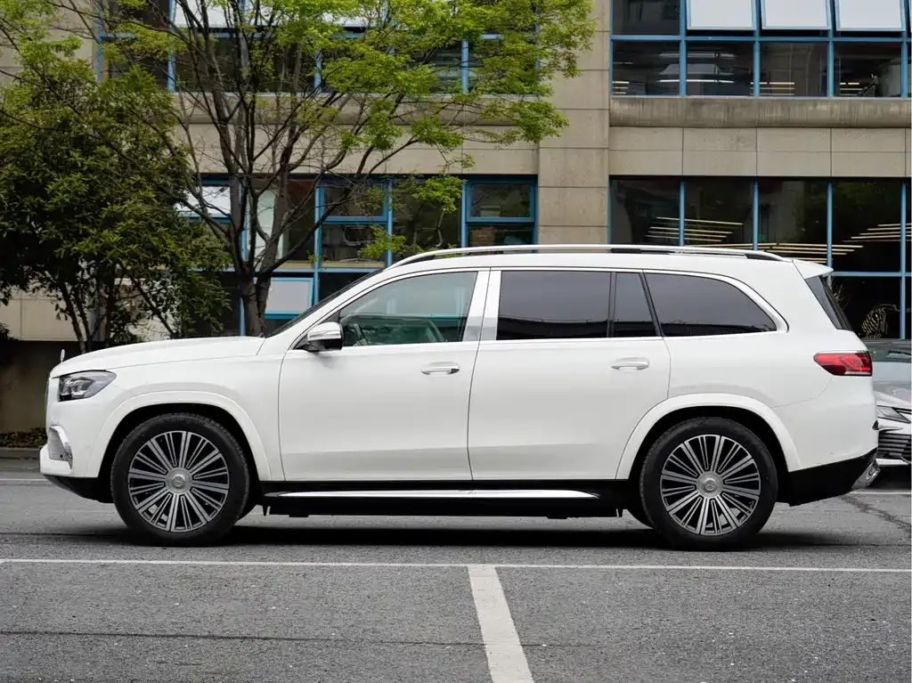 Mercedes-Benz GLS — фото 5