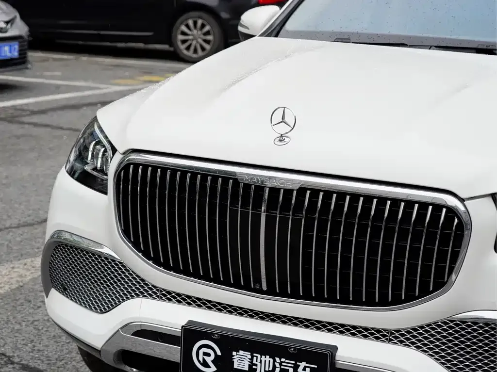Mercedes-Benz GLS — фото 4