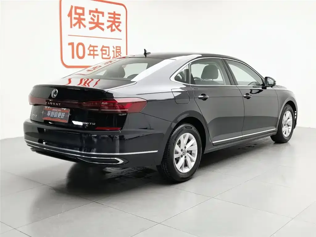 Volkswagen Passat — фото 3