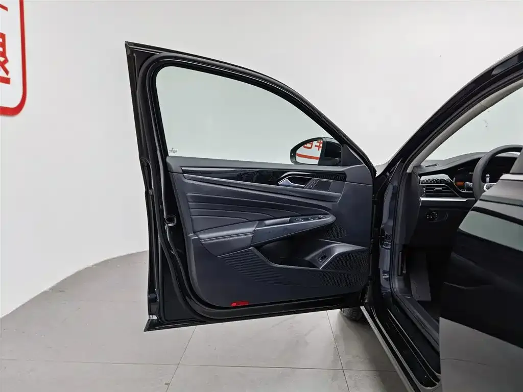 Volkswagen Passat — фото 8
