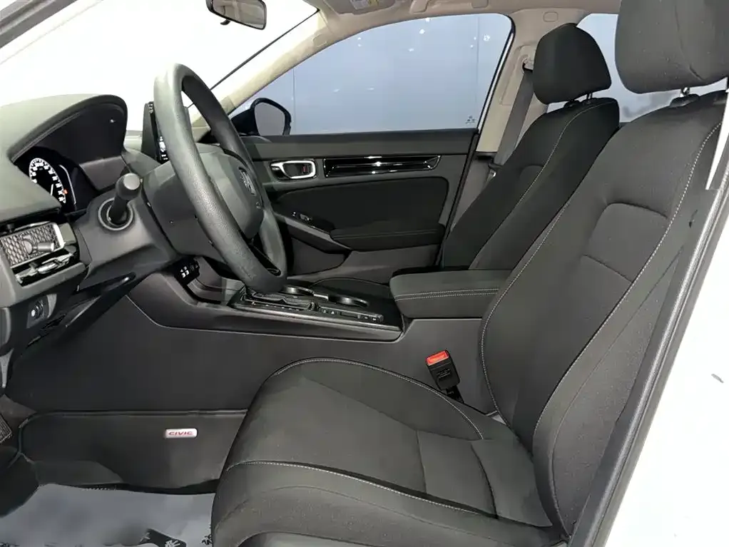 Honda Civic — фото 7