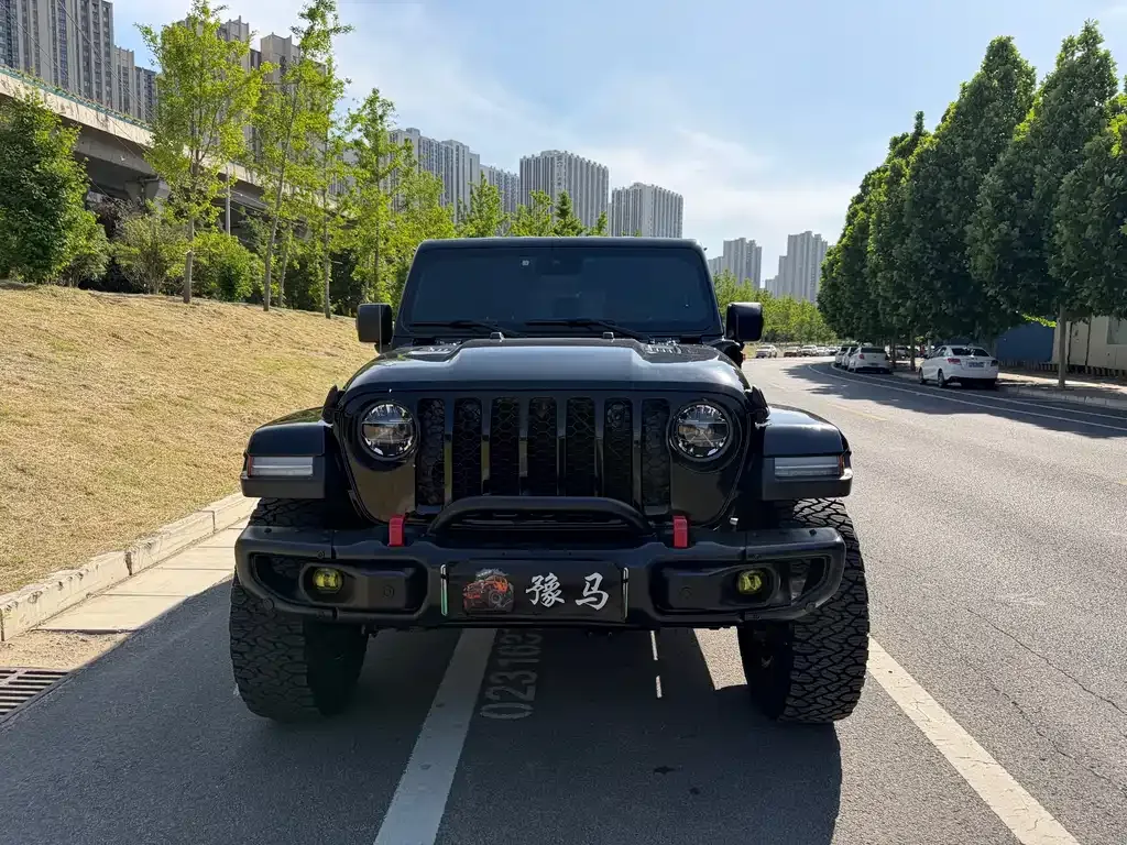 Jeep Wrangler PHEV 2022 из CN, фото 8