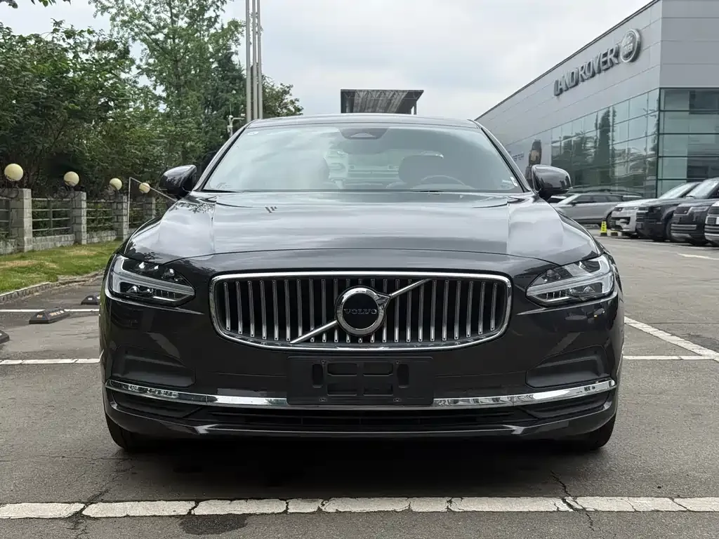 Volvo S90 — фото 3