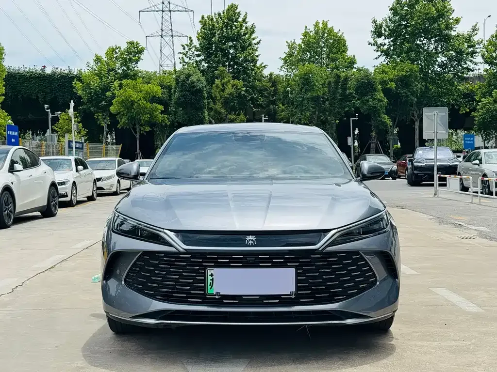 BYD Qin L — фото 4