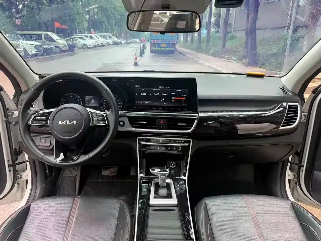 Kia KX3 2022 из CN, фото 4