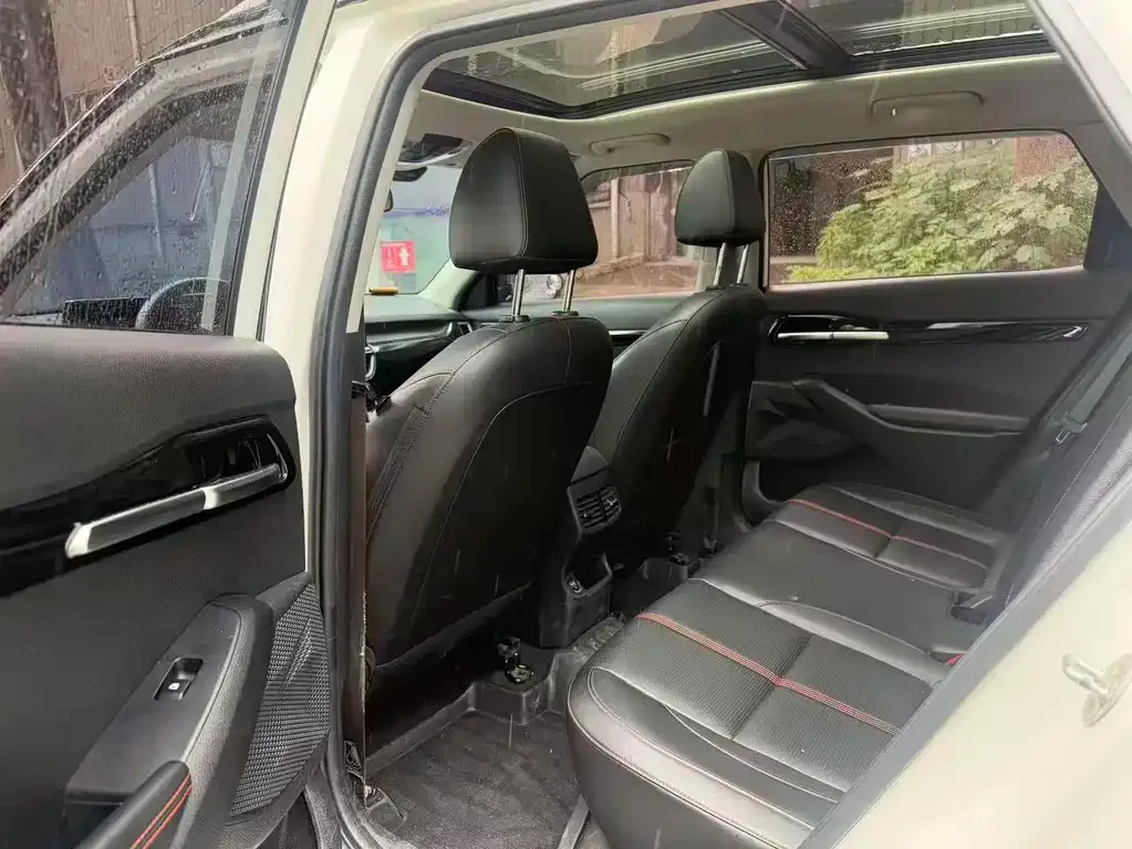 Kia KX3 2022 из CN, фото 9