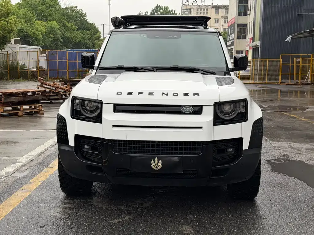 Land Rover Defender — фото 10