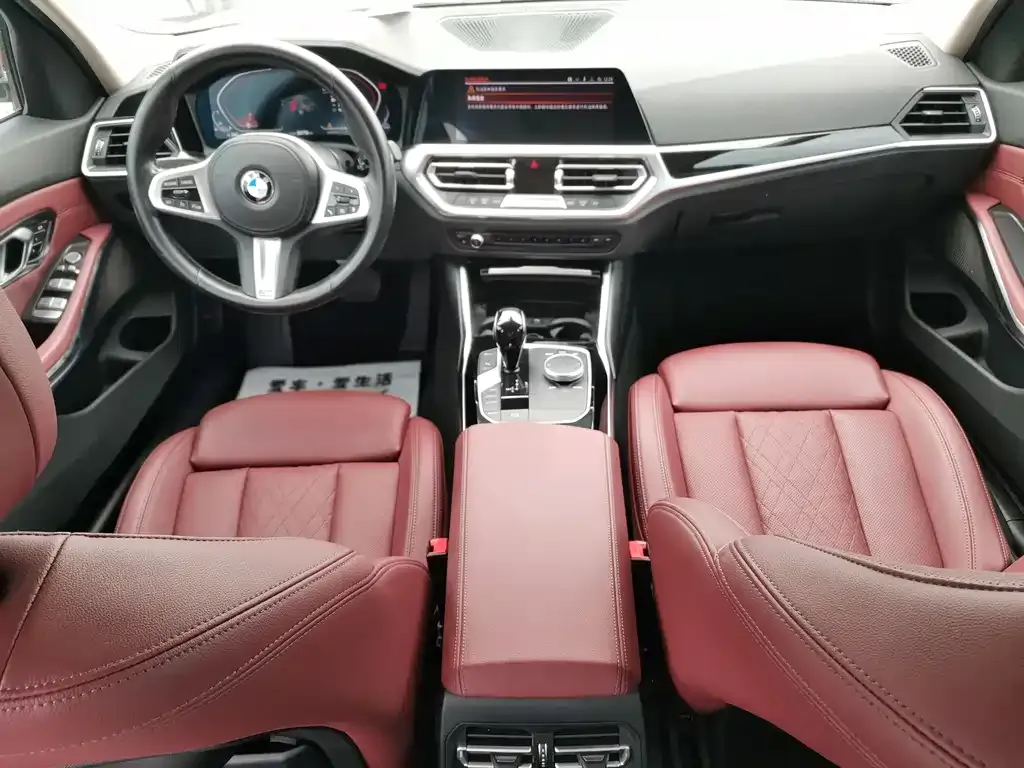 BMW 3 Series 2022 из CN, фото 7
