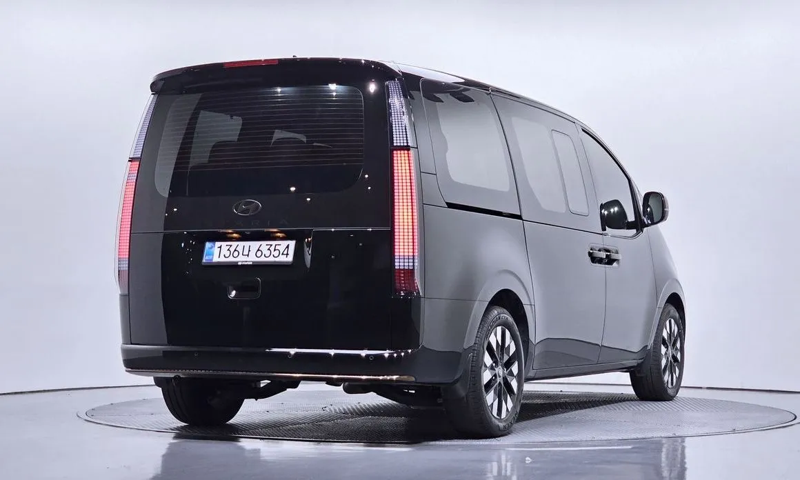 Hyundai Staria 2025 из KR, фото 3