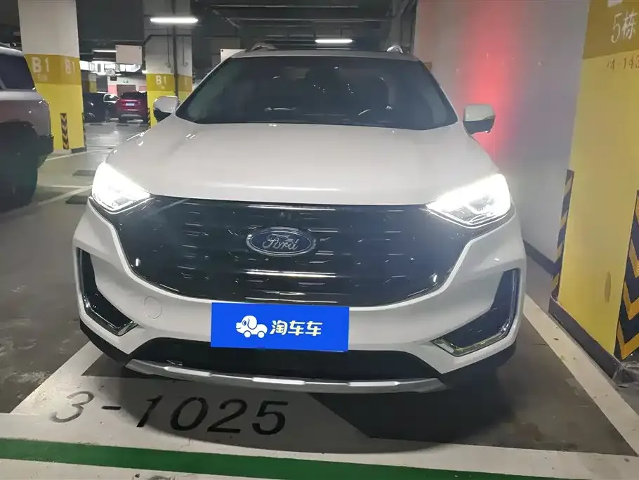 Ford Edge 2021 из CN, фото 3