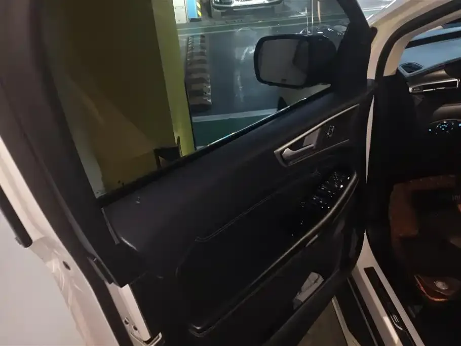 Ford Edge 2021 из CN, фото 7
