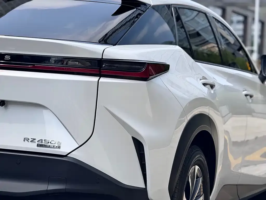Lexus RZ 2024 из CN, фото 2