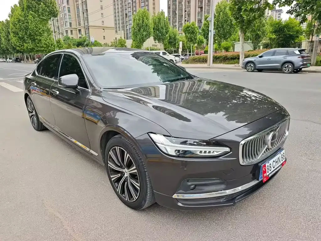 Volvo S90 — фото 8