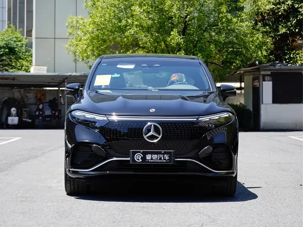 Mercedes-Benz EQS SUV 2026 из CN, фото 7