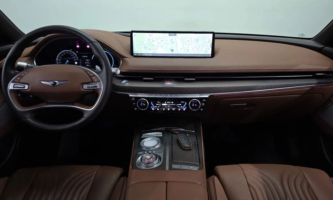Genesis G80 — фото 10
