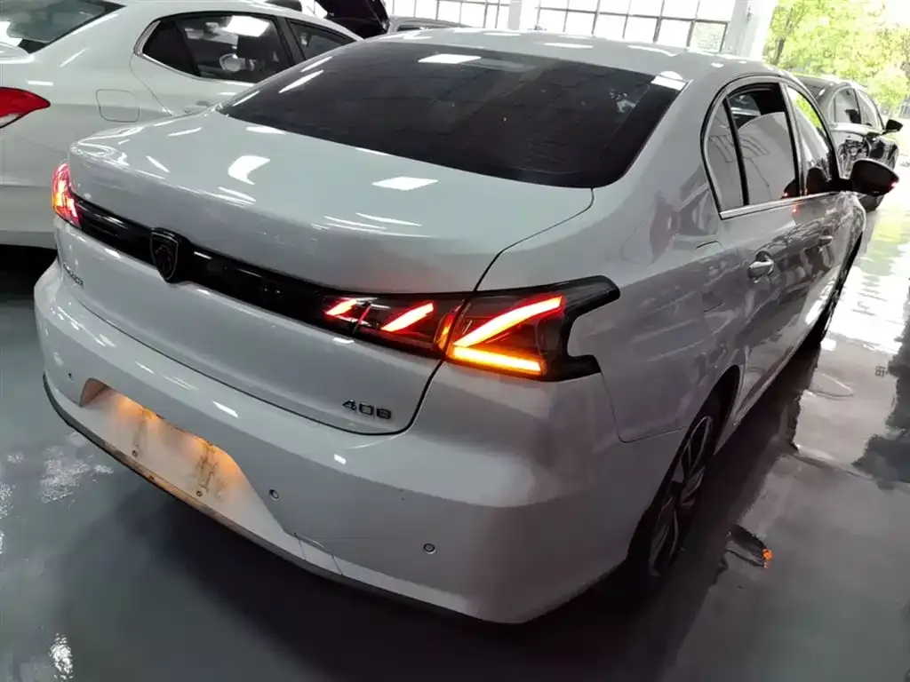 Peugeot 408 2025 из CN, фото 5