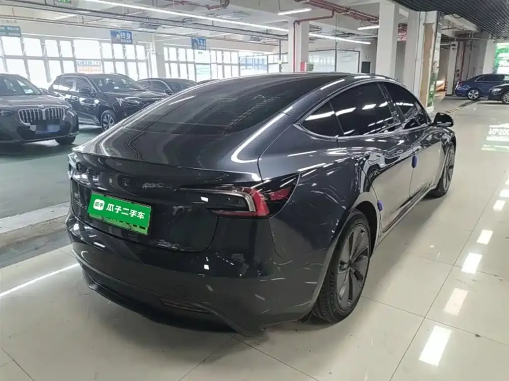 Tesla Model 3 2024 из CN, фото 2