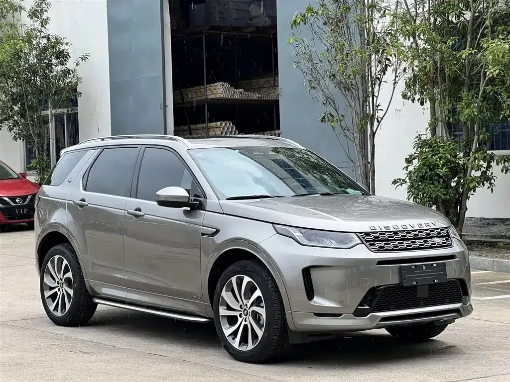 Land Rover Discovery Sport — фото 10