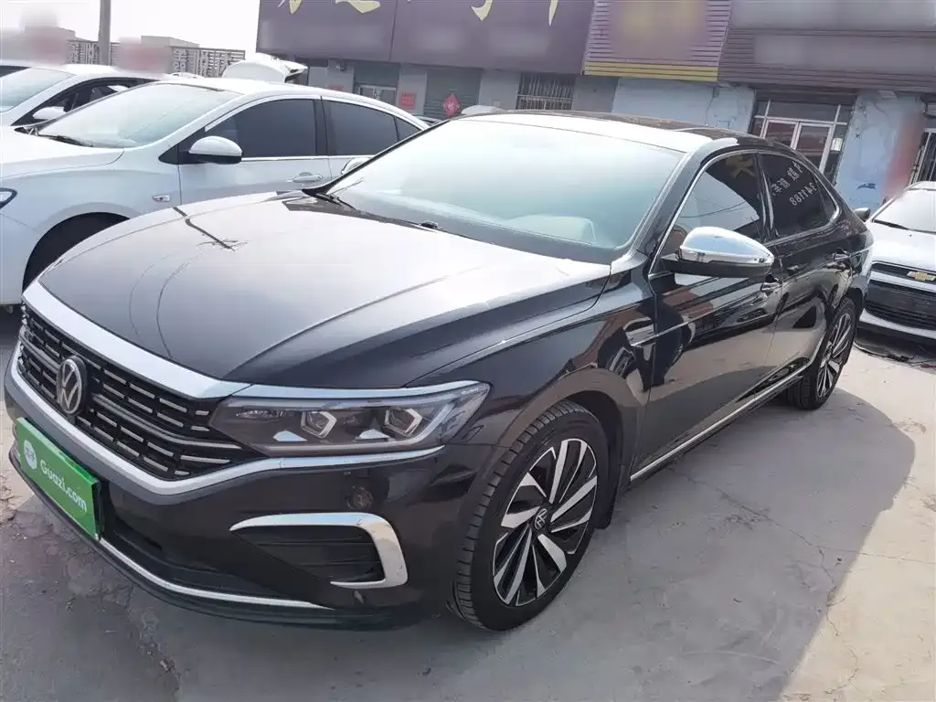 Volkswagen Passat — фото 2
