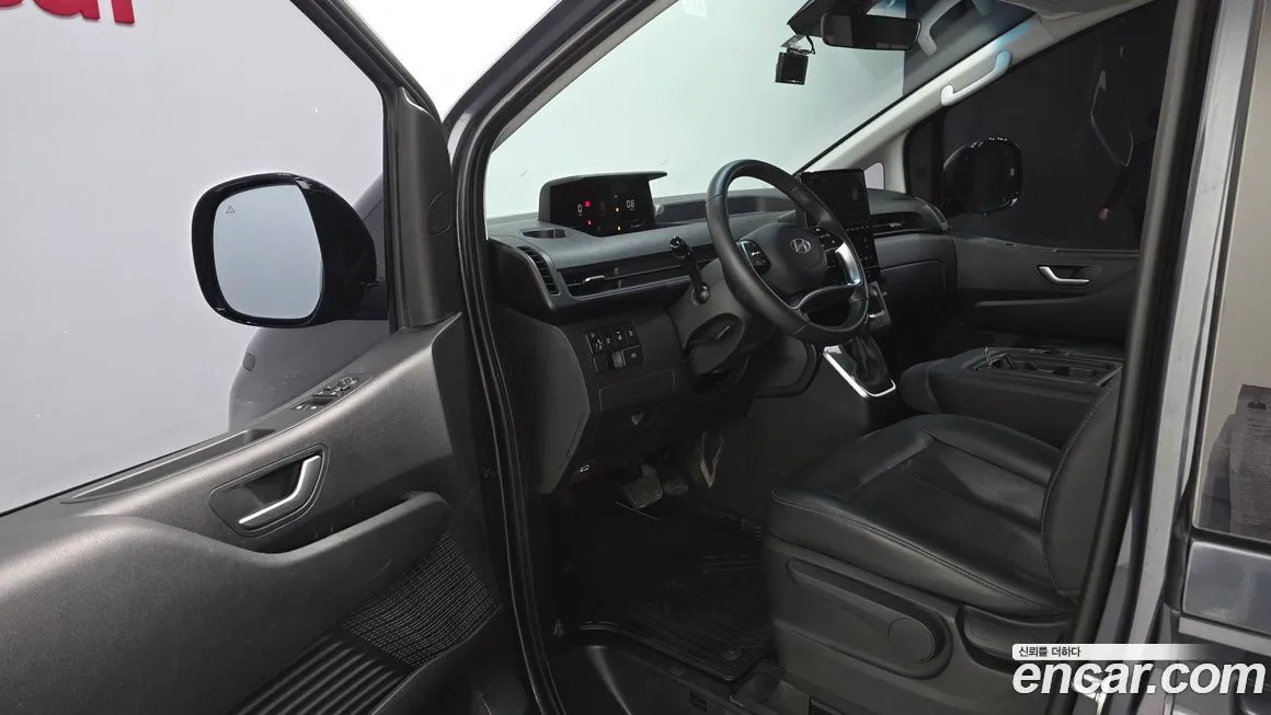 Hyundai Staria 2025 из KR, фото 9