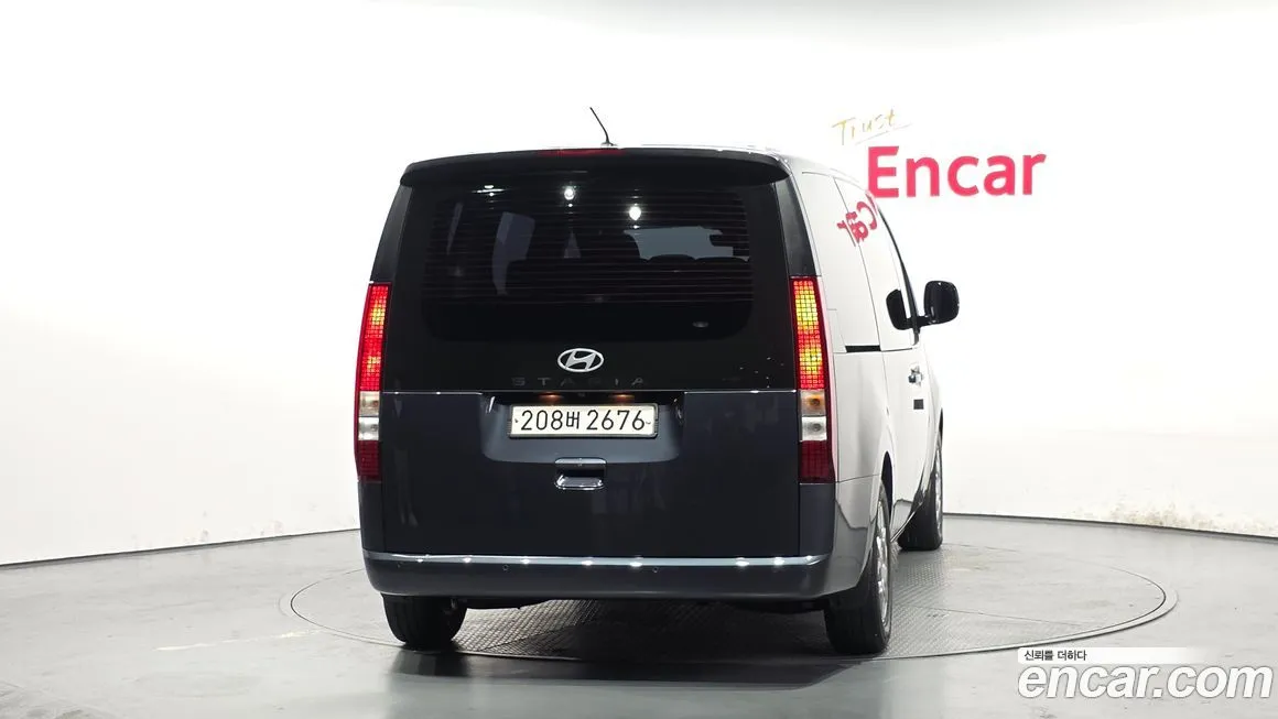 Hyundai Staria 2025 из KR, фото 2