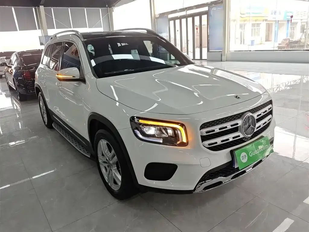 Mercedes-Benz GLB — фото 5