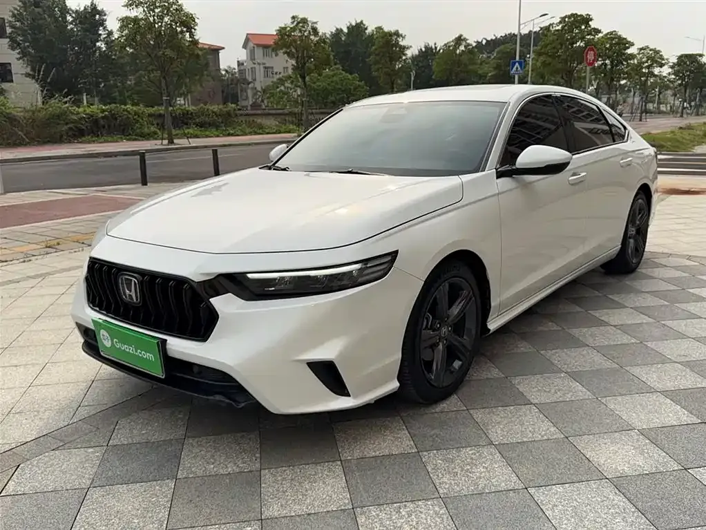 Honda Inspire — фото 10