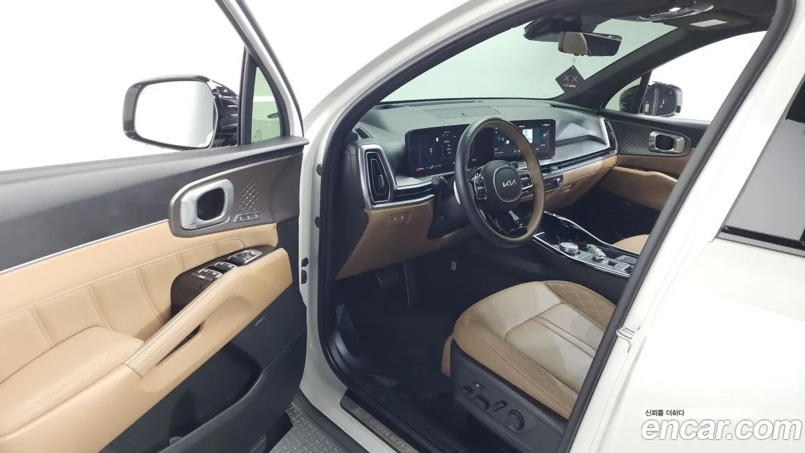 Kia Sorento — фото 5