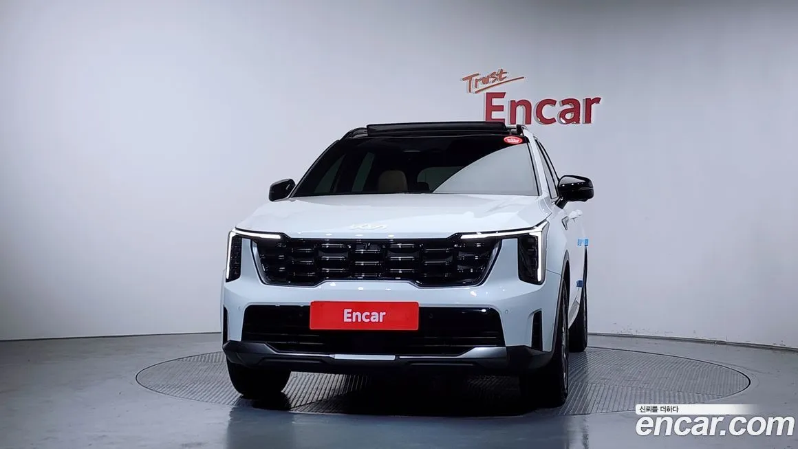 Kia Sorento — фото 8