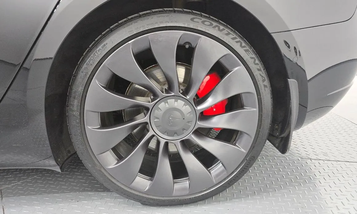 Tesla Model 3 2021 из KR, фото 10