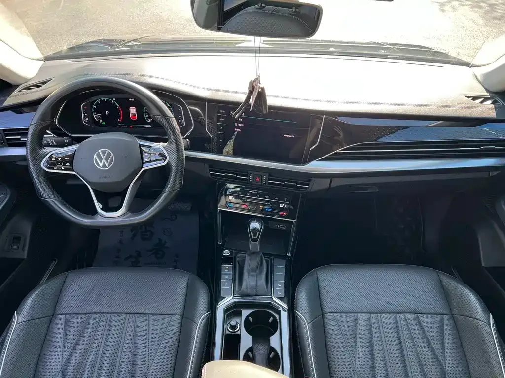 Volkswagen Passat — фото 3