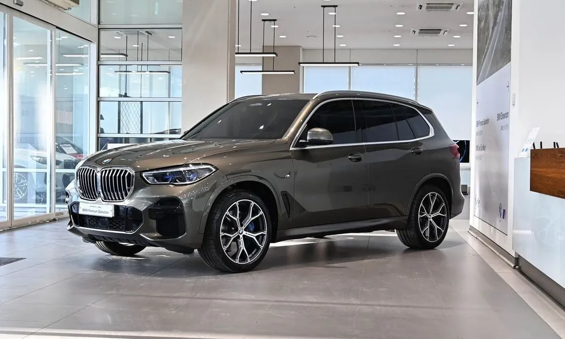 BMW X5 — фото 1