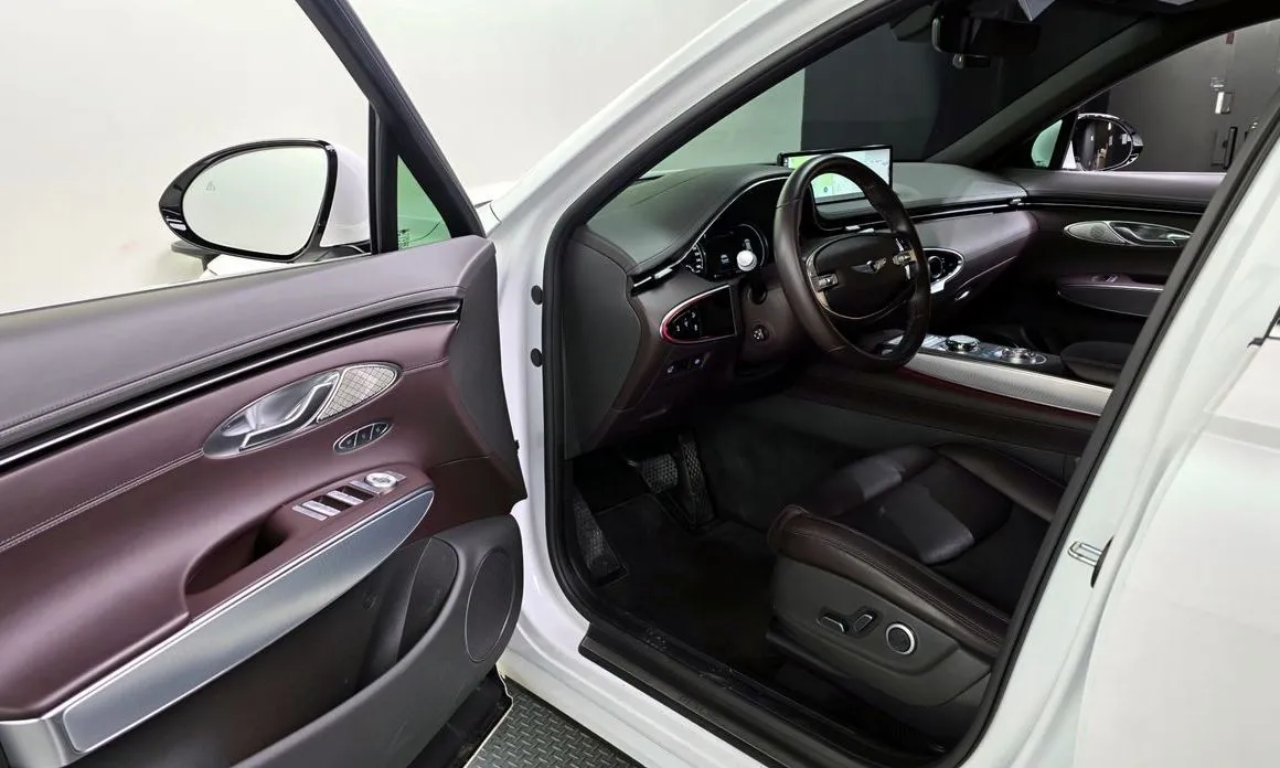 Genesis GV70 — фото 10