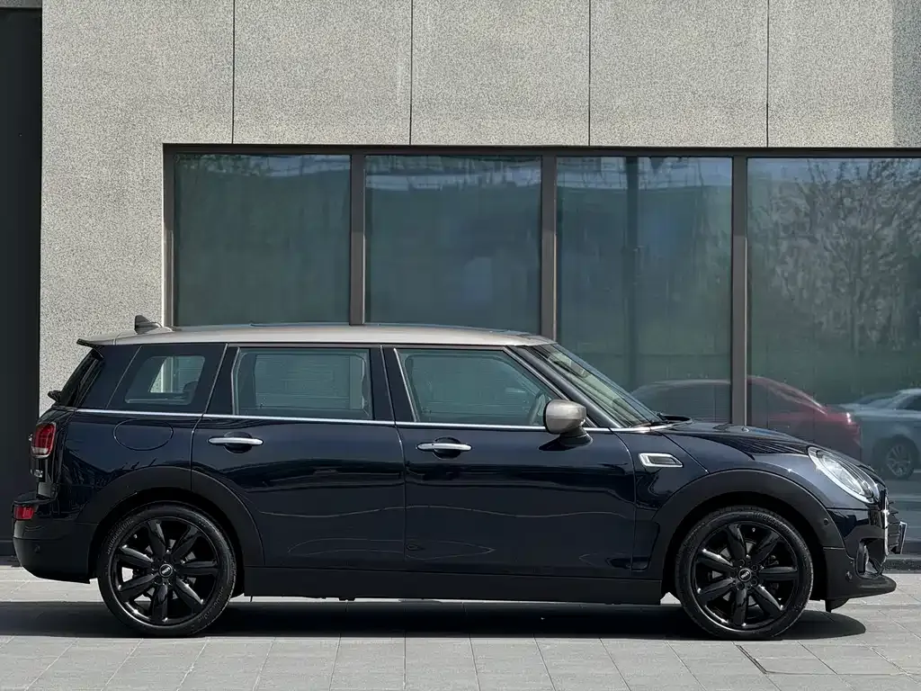 MINI Clubman 2022 из CN, фото 10