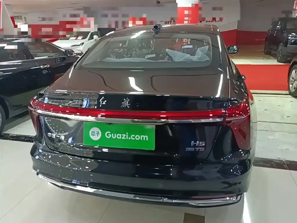 Hongqi H5 — фото 2