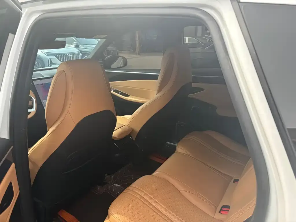 Geely Galaxy L7 2024 из CN, фото 2