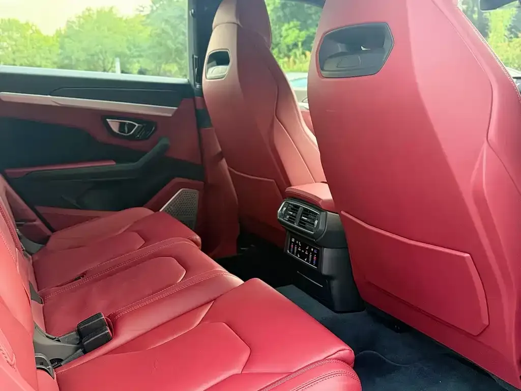 Lamborghini Urus 2021 из CN, фото 2
