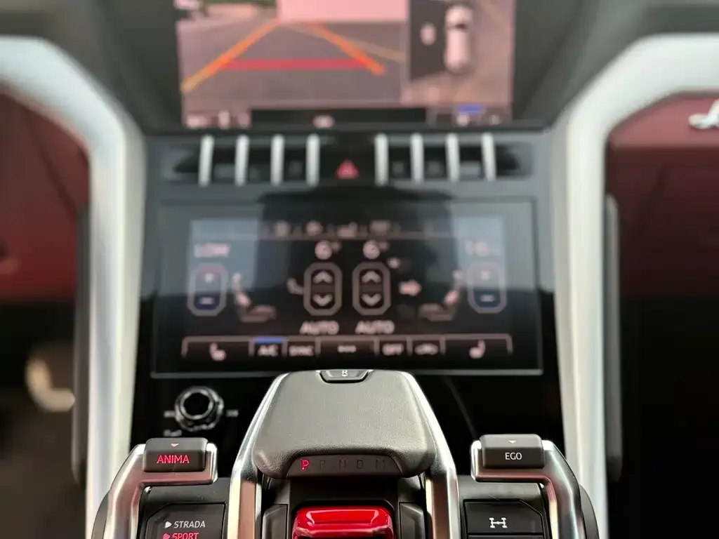 Lamborghini Urus 2021 из CN, фото 4