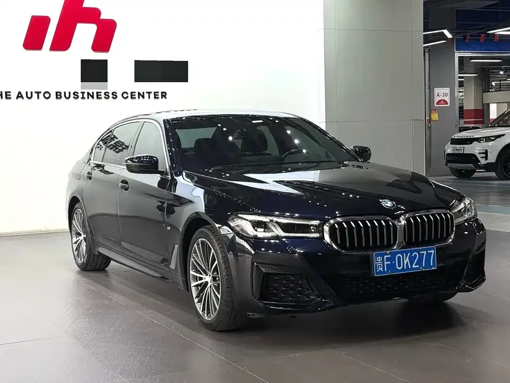 BMW 5 Series — фото 2