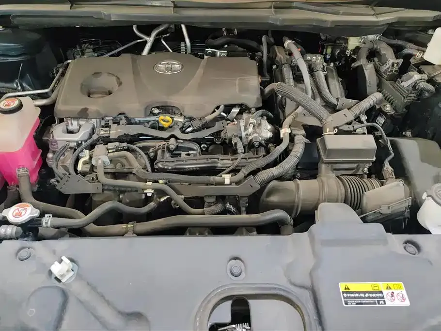 Toyota Granvia — фото 7