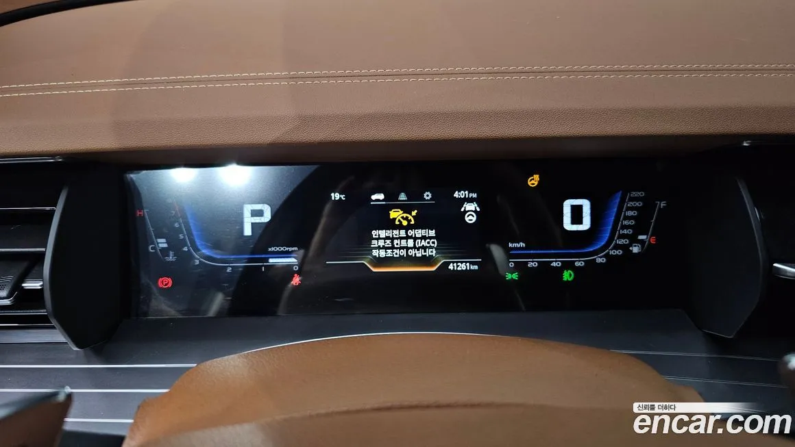 KG Mobility (Ssangyong) Torres — фото 10