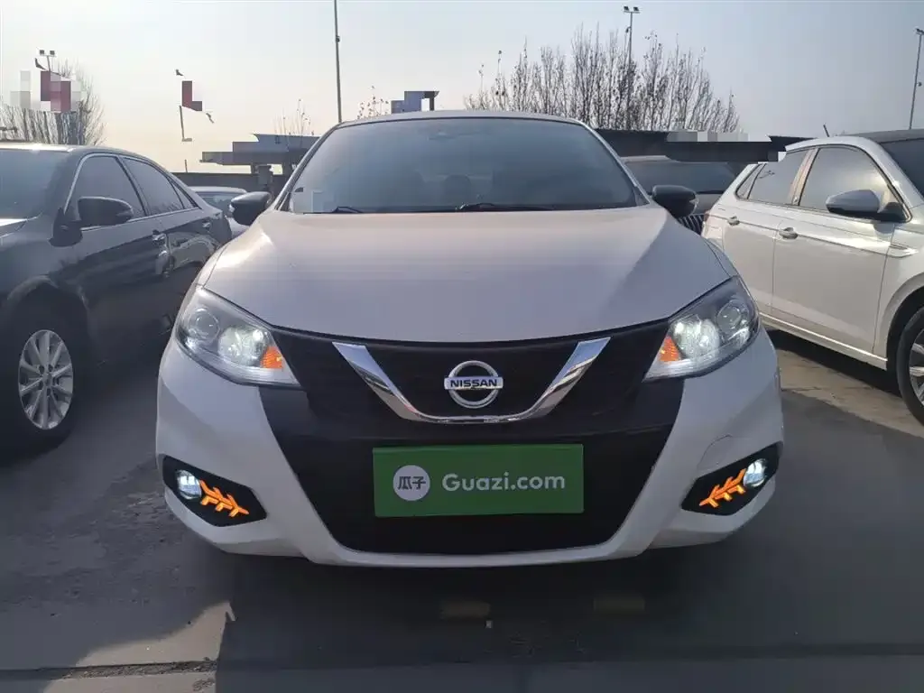 Nissan Tiida 2024 из CN, фото 2