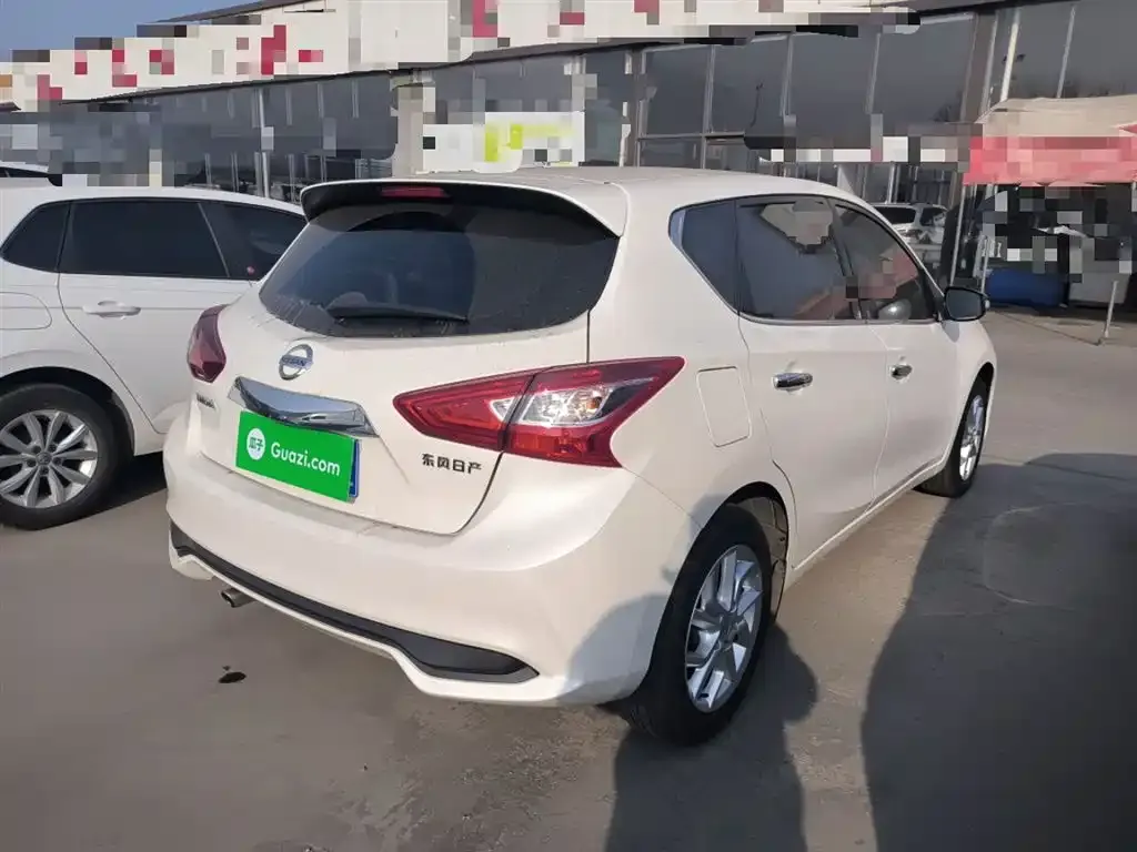 Nissan Tiida 2024 из CN, фото 10