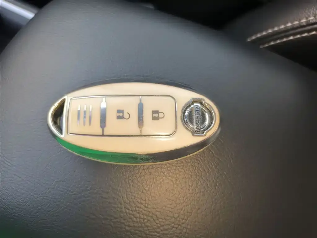 Nissan Tiida 2024 из CN, фото 3