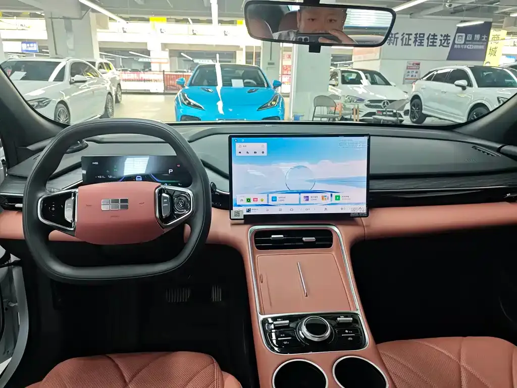 Geely Galaxy L6 2025 из CN, фото 5
