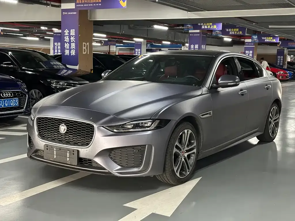 Jaguar XEL — фото 1